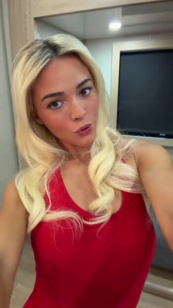 Livvy dunne  page leaked private photo uncensored HD quality