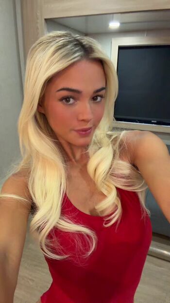 Livvy dunne  page leaked private photo uncensored HD quality