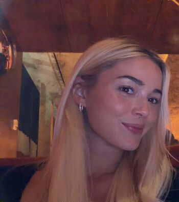 Livvy dunne  page leaked private photo uncensored HD quality