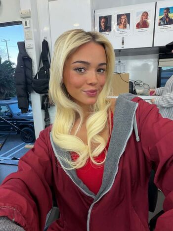 Livvy dunne  page leaked private photo uncensored HD quality