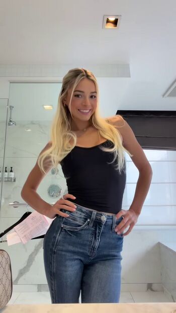 Livvy dunne  page leaked private photo uncensored HD quality