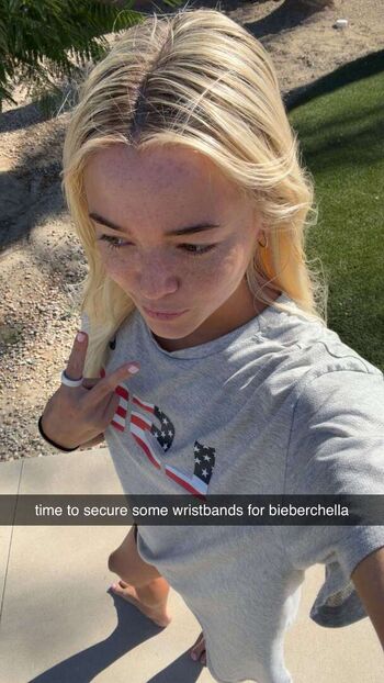 Livvy dunne  page leaked private photo uncensored HD quality