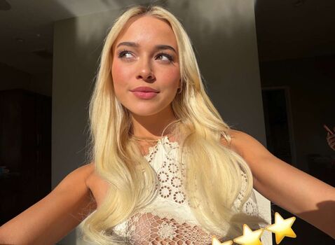 Livvy dunne  page leaked private photo uncensored HD quality