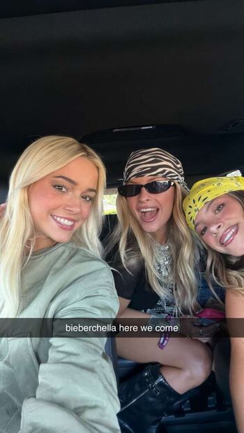 Livvy dunne  page leaked private photo uncensored HD quality