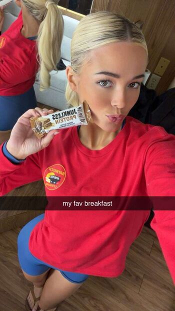 Livvy dunne leaked private photo uncensored HD quality