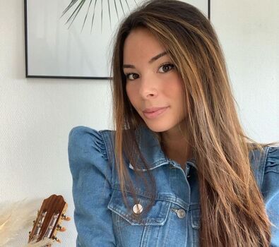 Lola labesse page leaked private photo uncensored HD quality