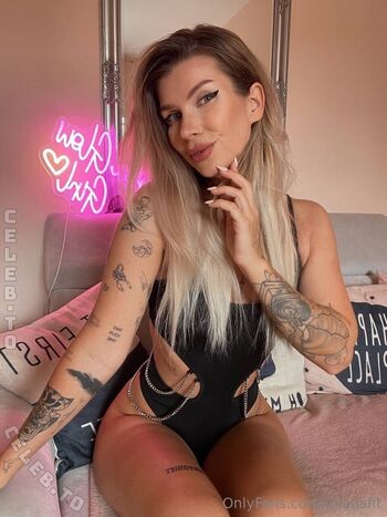 Lolaaafit leaked private photo uncensored HD quality