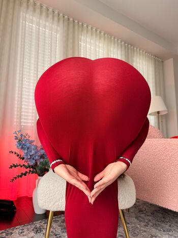 Louisa khovanski  page leaked private photo uncensored HD quality
