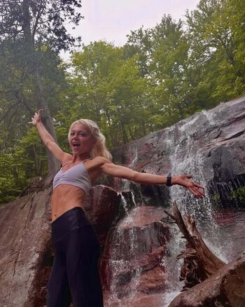 Louise stonham leaked private photo uncensored HD quality