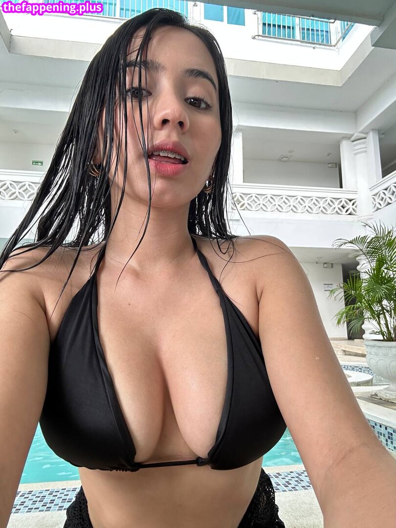 Photos/a/m/ammeerrss //ammeerrss  .jpg leaked private photo uncensored HD quality