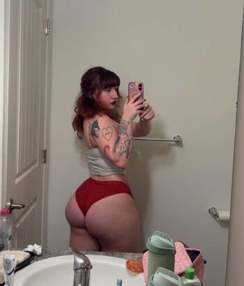 Low keydeadinside leaked private photo uncensored HD quality