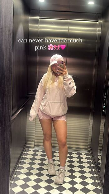 Luceoliviaxo leaked private photo uncensored HD quality