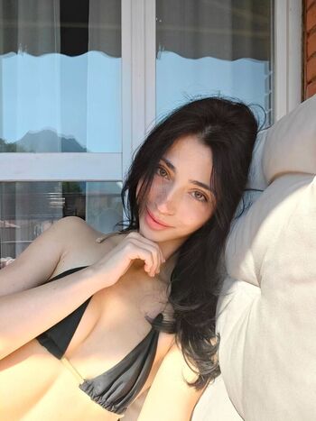 Lucrelisa leaked private photo uncensored HD quality