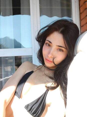 Lucrelisa leaked private photo uncensored HD quality