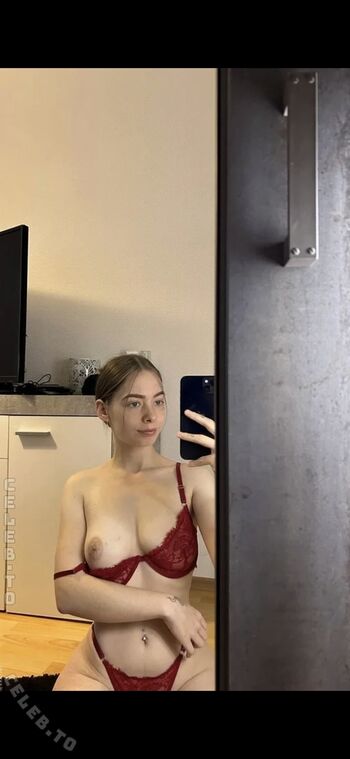 Lucywhoelse page leaked private photo uncensored HD quality
