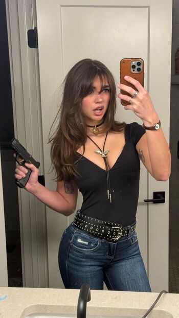 Lunchbaglujan  page leaked private photo uncensored HD quality