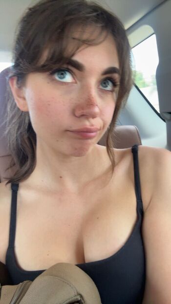 Lunchbaglujan  page leaked private photo uncensored HD quality