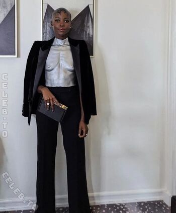 Lupita nyong o page leaked private photo uncensored HD quality