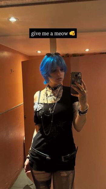 Lyra crow  page leaked private photo uncensored HD quality