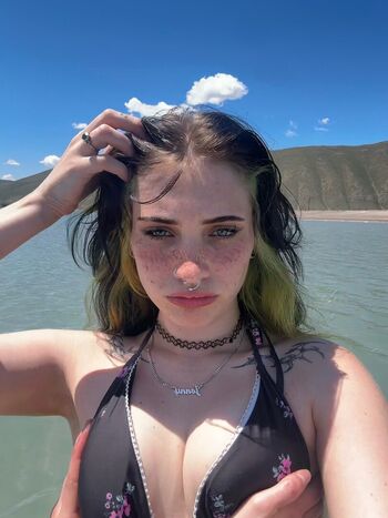 Lyricsliife leaked private photo uncensored HD quality