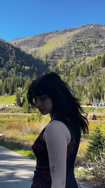 Lyricsliife leaked private photo uncensored HD quality