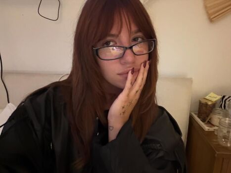 Mackenzie ziegler page leaked private photo uncensored HD quality