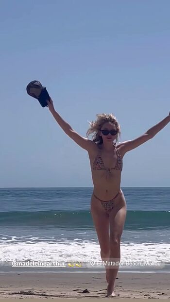 Madeleine arthur leaked private photo uncensored HD quality