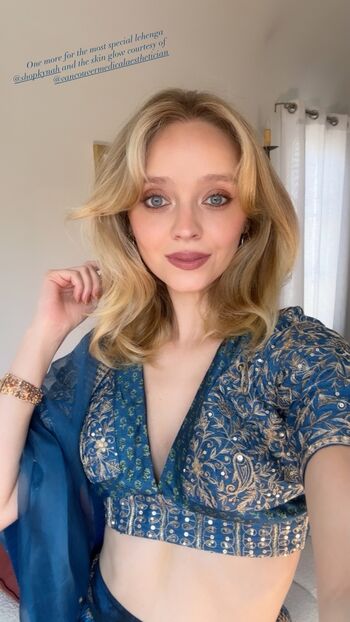 Madeleine arthur leaked private photo uncensored HD quality