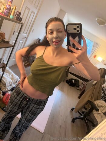 Madelinolivia leaked private photo uncensored HD quality
