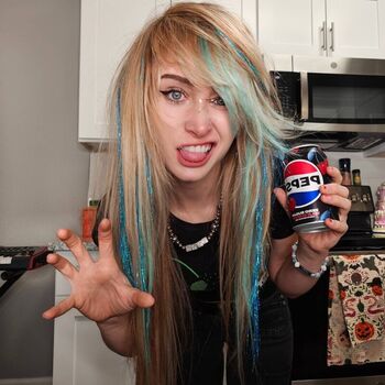 Madmolly page leaked private photo uncensored HD quality