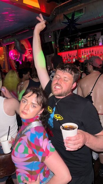 Maisie williams leaked private photo uncensored HD quality