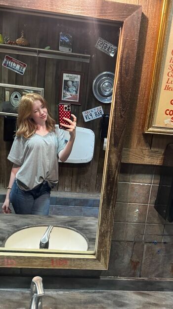 Makenna kelly  page leaked private photo uncensored HD quality
