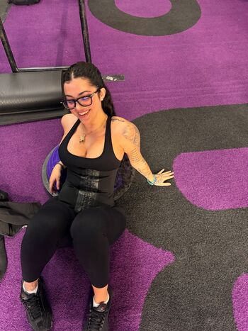 Malu trevejo  page leaked private photo uncensored HD quality