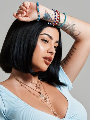 Malu trevejo  page leaked private photo uncensored HD quality