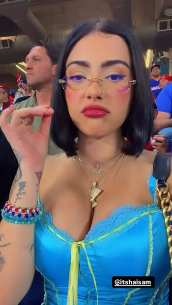 Malu trevejo  page leaked private photo uncensored HD quality