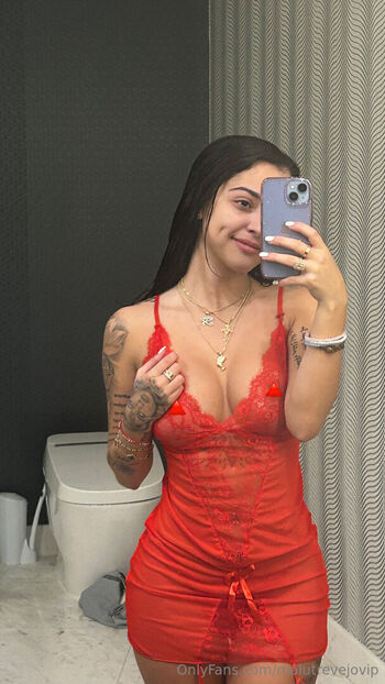 Malu trevejo  page leaked private photo uncensored HD quality