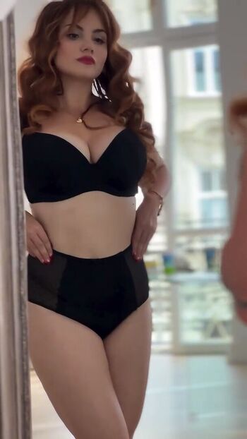 Malwina roczniok leaked private photo uncensored HD quality