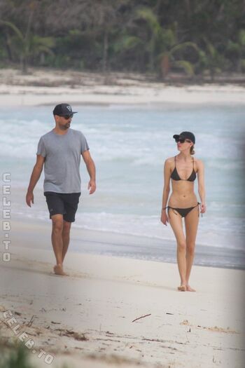 Martha hunt page leaked private photo uncensored HD quality