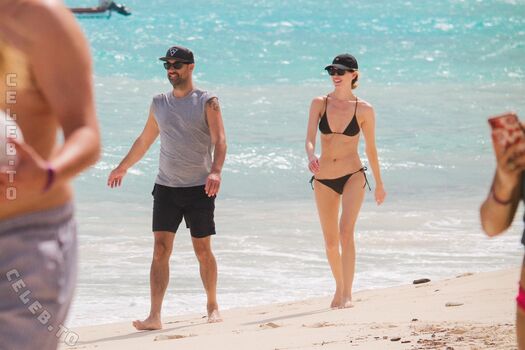 Martha hunt page leaked private photo uncensored HD quality