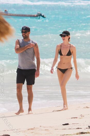 Martha hunt page leaked private photo uncensored HD quality