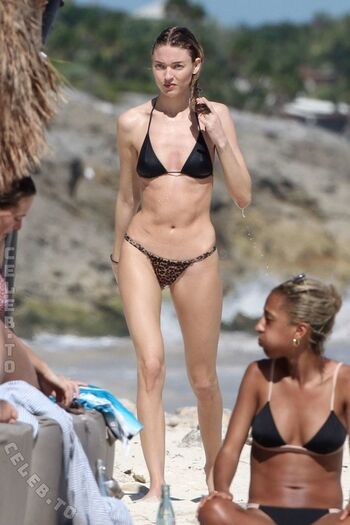 Martha hunt page leaked private photo uncensored HD quality