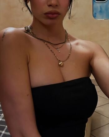 Martina miliddi page leaked private photo uncensored HD quality
