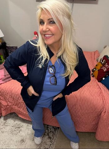 Mature women page leaked private photo uncensored HD quality