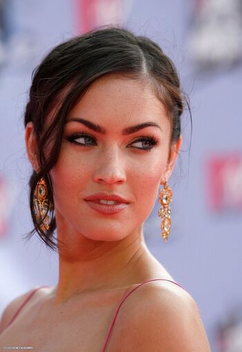 Megan fox  page leaked private photo uncensored HD quality