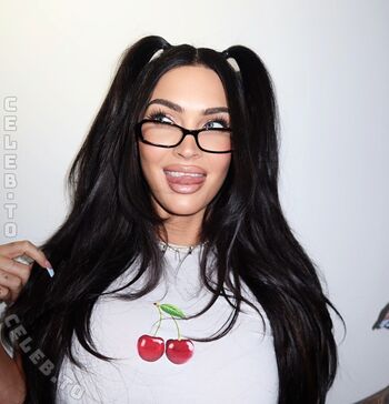 Megan fox  page leaked private photo uncensored HD quality