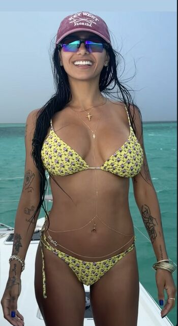 Mia khalifa  page leaked private photo uncensored HD quality