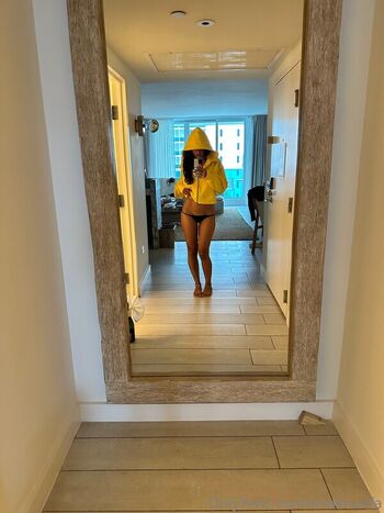 Mia khalifa  page leaked private photo uncensored HD quality
