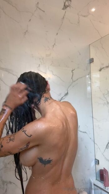 Mia khalifa  page leaked private photo uncensored HD quality