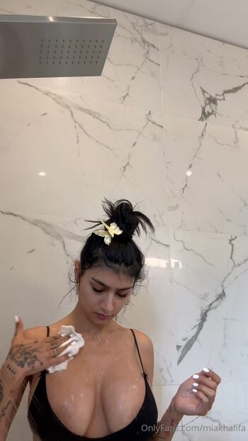 Mia khalifa  page leaked private photo uncensored HD quality