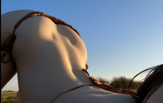 Miaaarcher leaked private photo uncensored HD quality